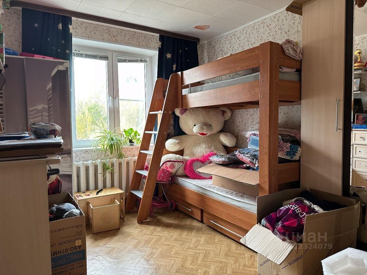 Продажа 2-комн квартиры на вторичном рынке Чехов-8 тер., с. Шарапово, улица Южная, 6