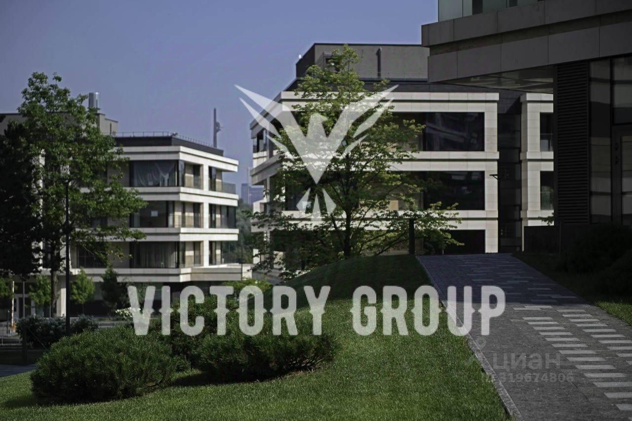 Продажа 4-комн квартиры на вторичном рынке Минская улица, 2Вк6