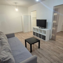 Продажа 3-комн квартиры на вторичном рынке Муринская дор,  д. 10 к3