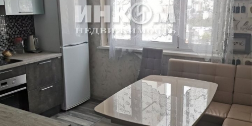 6-комн квартира улица Тихомирова,  д. 19 к1