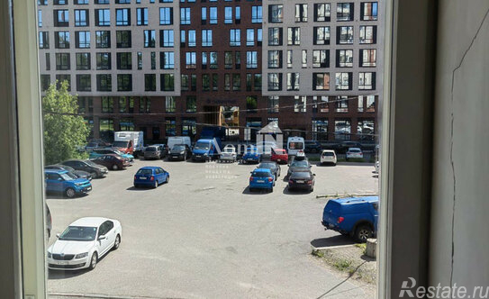 Продажа 1-комн квартиры на вторичном рынке ул Манчестерская,  д. 10,  к. 2