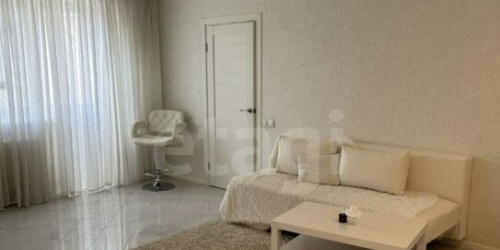 2-комн квартира улица Паперника,  д. 19