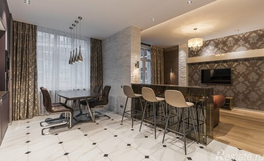 Продажа 2-комн квартиры на вторичном рынке улица Красного Курсанта