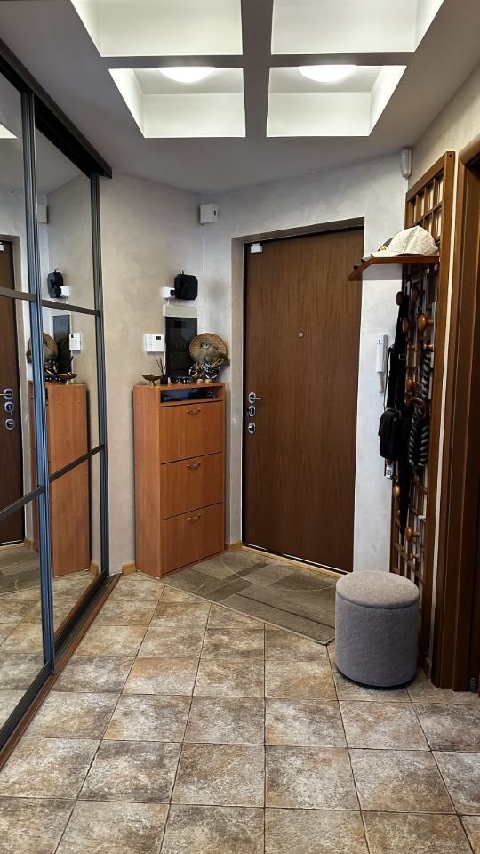 Продажа 3-комн квартиры на вторичном рынке Ленинский проспект, 88К2