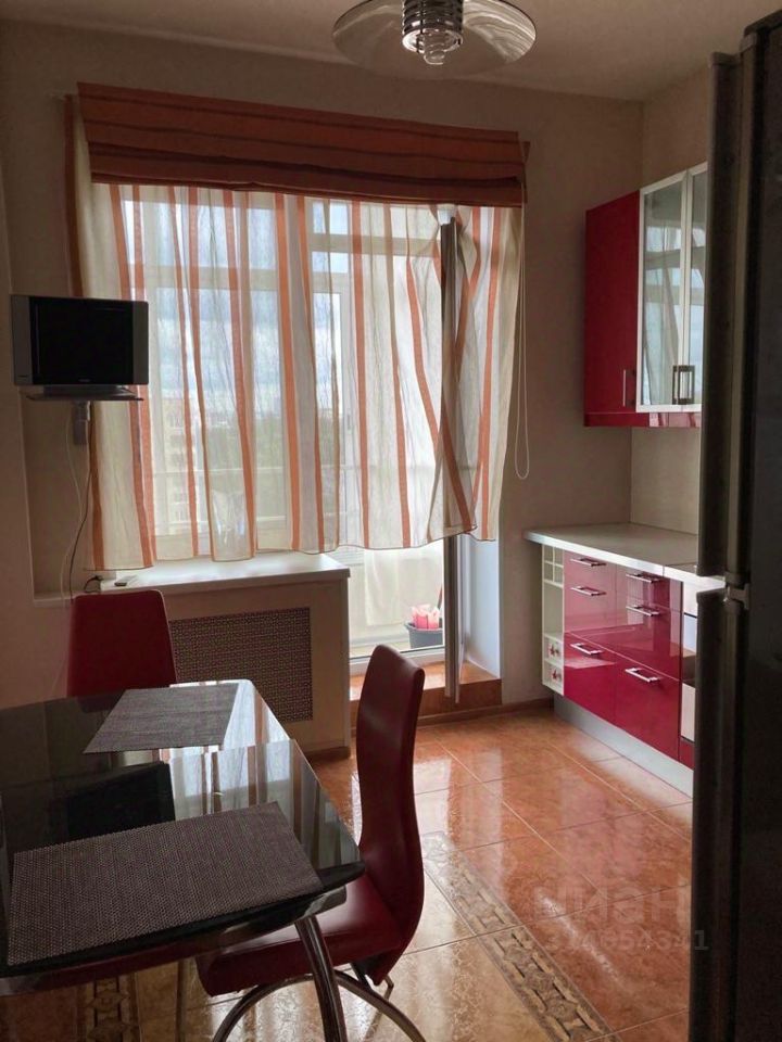 Аренда 1-комн квартиры на вторичном рынке Народная улица, 68к1