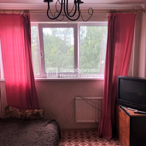 Комната пр-кт Ветеранов, д 11 к А