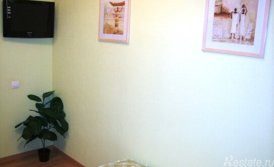 Аренда 2-комн квартиры на вторичном рынке ул Коммуны,  д. 61