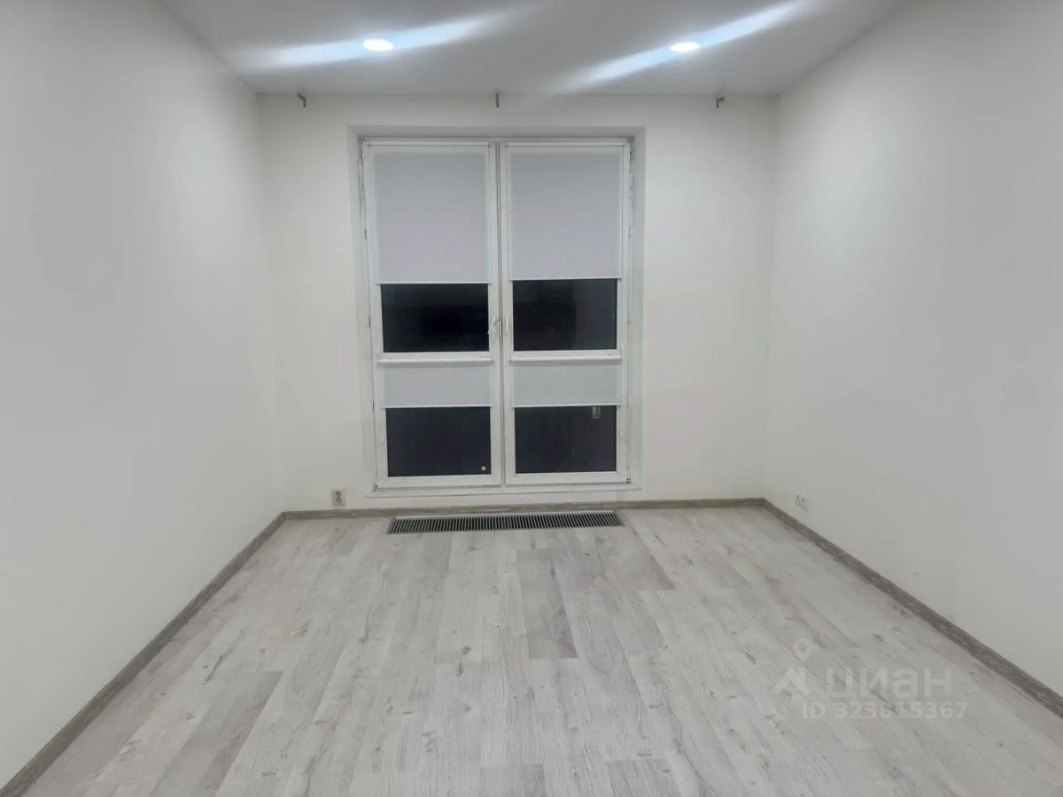 Продажа 2-комн квартиры на вторичном рынке Большая Филевская улица, 3к3