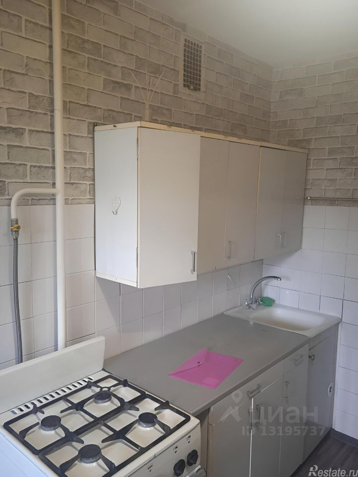 Продажа 1-комн квартиры на вторичном рынке Саввинский Б. пер,  д. 10 с1