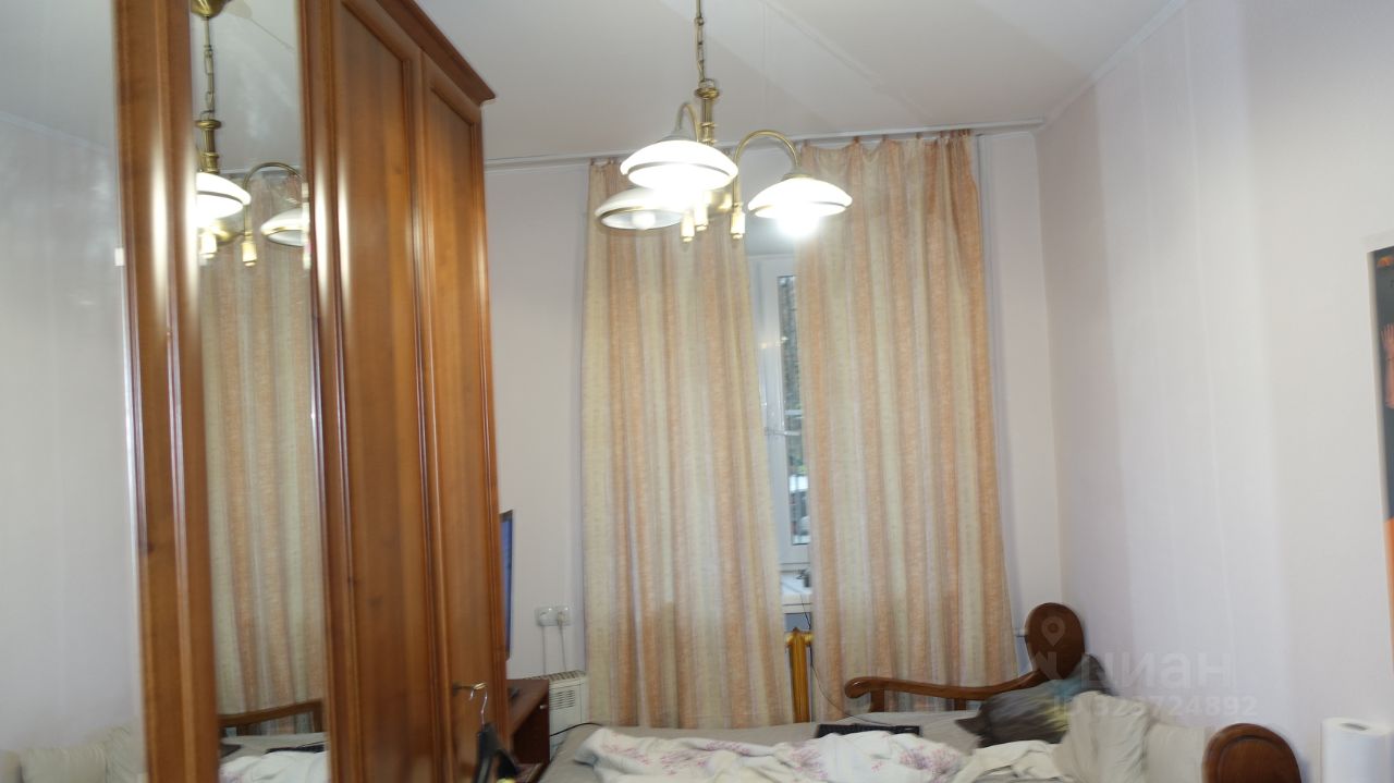 Продажа 2-комн квартиры на вторичном рынке Малый Песчаный переулок, 2