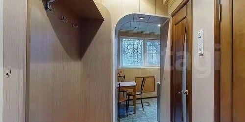 1-комн квартира улица Есенина, 8К1