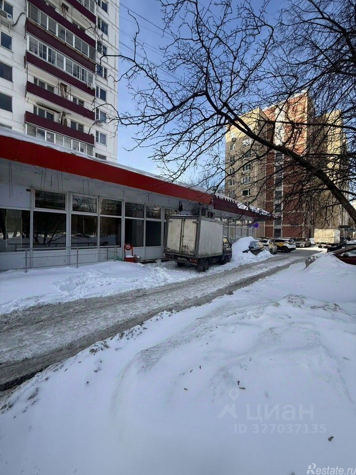 Аренда торгового помещения улица Плеханова,  д. 30