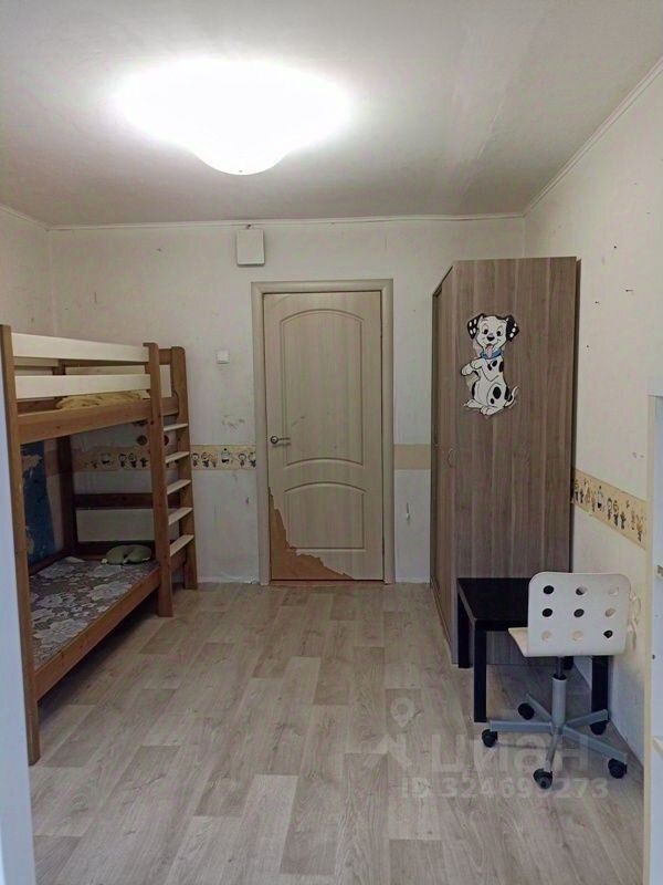 Продажа 2-комн квартиры на вторичном рынке улица Орджоникидзе, 63