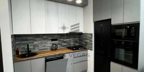 2-комн квартира Английский проспект,  д. 40