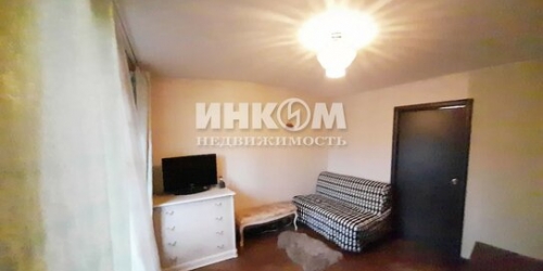 3-комн квартира ул Инициативная,  д. 8,  к. 1