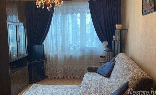 Аренда 3-комн квартиры на вторичном рынке Яхромская ул,  д. 1А