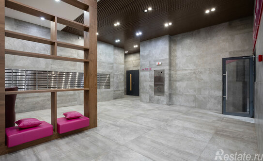 Продажа 4-комн квартиры на вторичном рынке улица Коминтерна,  д. 15