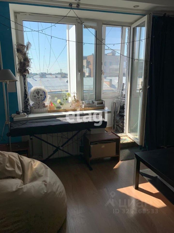 Продажа 3-комн квартиры на вторичном рынке улица Карташихина, 19