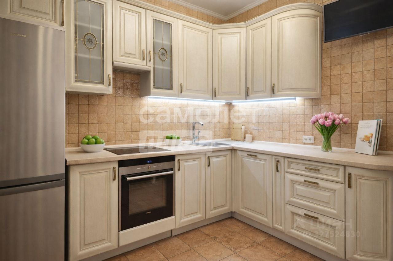 Продажа 2-комн квартиры на вторичном рынке Михневская улица, 8