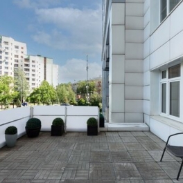 Продажа 3-комн квартиры на вторичном рынке улица Ивана Бабушкина,  д. 10