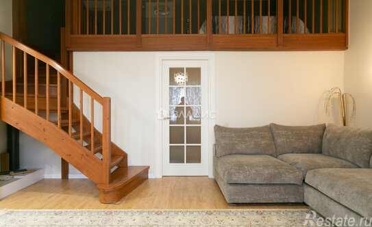 Продажа 3-комн квартиры на вторичном рынке 3 Линия 1 половины ул,  д. 53