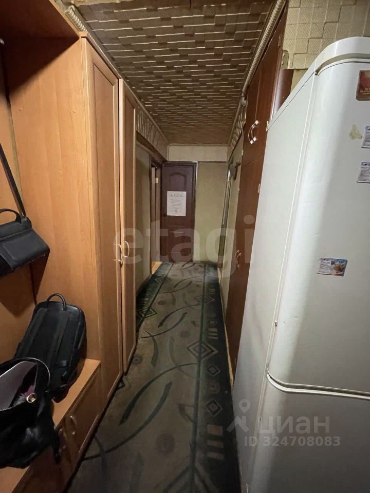 Продажа 3-комн квартиры на вторичном рынке улица Молостовых, 11К2