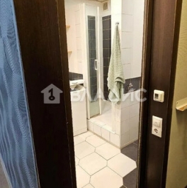 Продажа 1-комн квартиры на вторичном рынке Королев г, Королева пр-кт,  д. 2