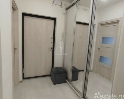 Продажа 2-комн квартиры на вторичном рынке Ветеранов пр-кт,  д. 179