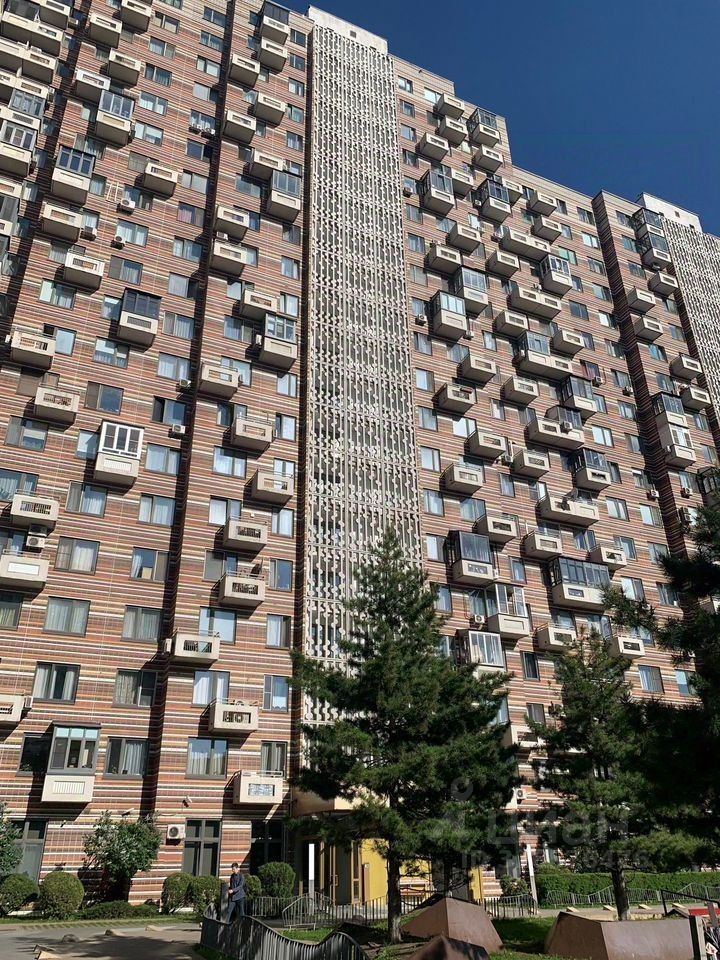 Продажа 2-комн квартиры на вторичном рынке улица Маршала Тухачевского, 37/21