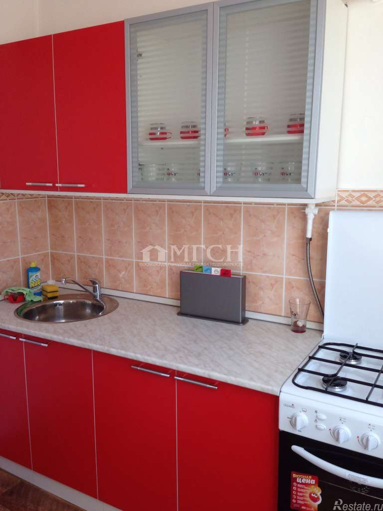 Продажа 3-комн квартиры на вторичном рынке улица Радио, 10с9