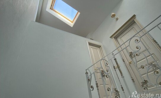 Продажа 5-комн квартиры на вторичном рынке Утиная 1-я ул,  д. 19