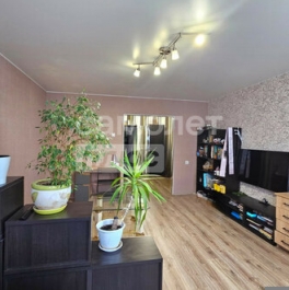 Продажа 2-комн квартиры на вторичном рынке Южный, улица Карла Маркса,  д. 2