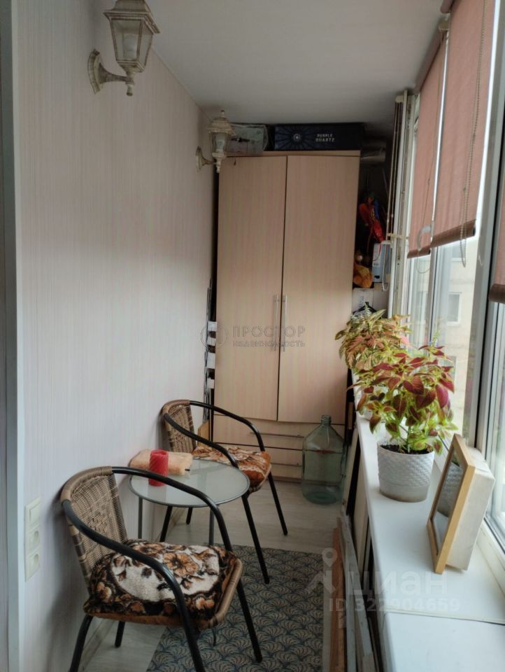 Продажа 3-комн квартиры на вторичном рынке Красногорск, улица Карбышева, 33