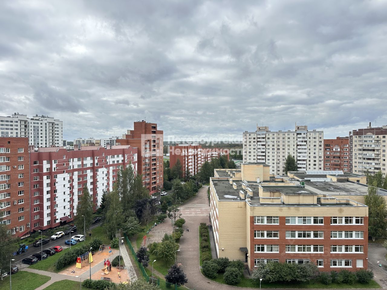 Продажа 2-комн квартиры на вторичном рынке Богатырский проспект, 59к3