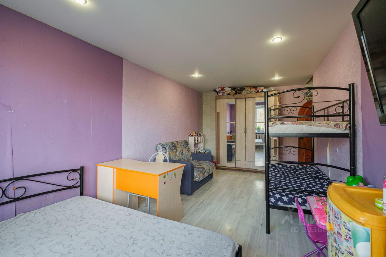 Продажа 5-комн квартиры на вторичном рынке улица Танкиста Хрустицкого, 116