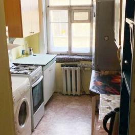 Продажа 3-комн квартиры на вторичном рынке Кирочная улица,  д. 32-34