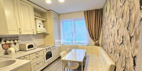 2-комн квартира Лабораторный пр-кт,  д. 23