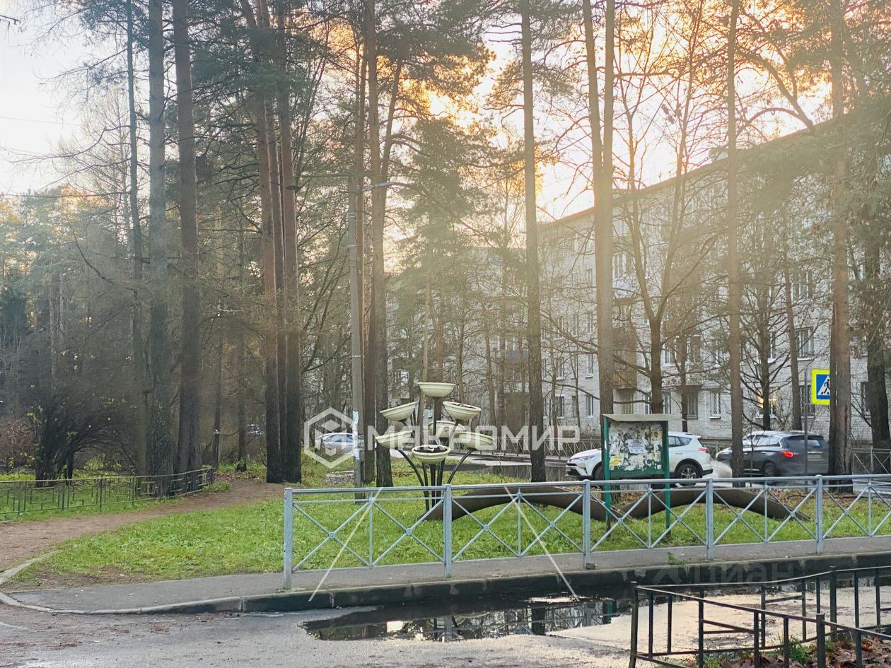 Продажа 1-комн квартиры на вторичном рынке Всеволожск, улица Комсомола, 2