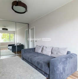 Продажа 2-комн квартиры на вторичном рынке улица Руднева,  д. 3 к1