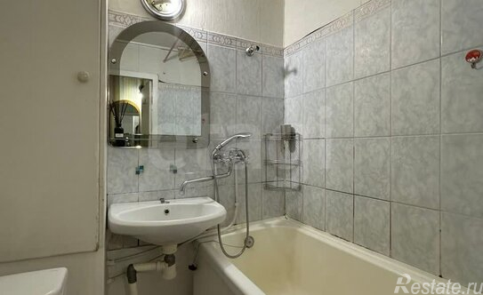 Продажа 1-комн квартиры на вторичном рынке Спортивный проезд,  д. 8