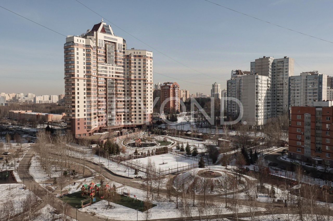 Продажа 4-комн квартиры на вторичном рынке улица Удальцова, 85К4