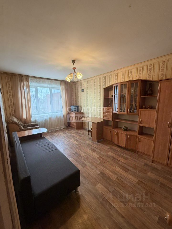 Продажа 1-комн квартиры на вторичном рынке Яхрома, улица Ленина, 5