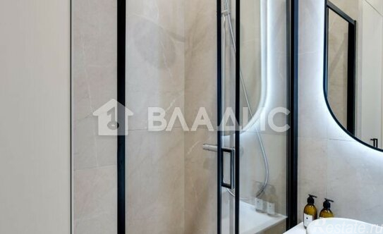 Продажа 3-комн квартиры на вторичном рынке улица Академика Челомея