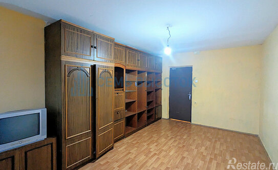 Продажа 2-комн квартиры на вторичном рынке Подольск, Школьная улица,  д. 35А