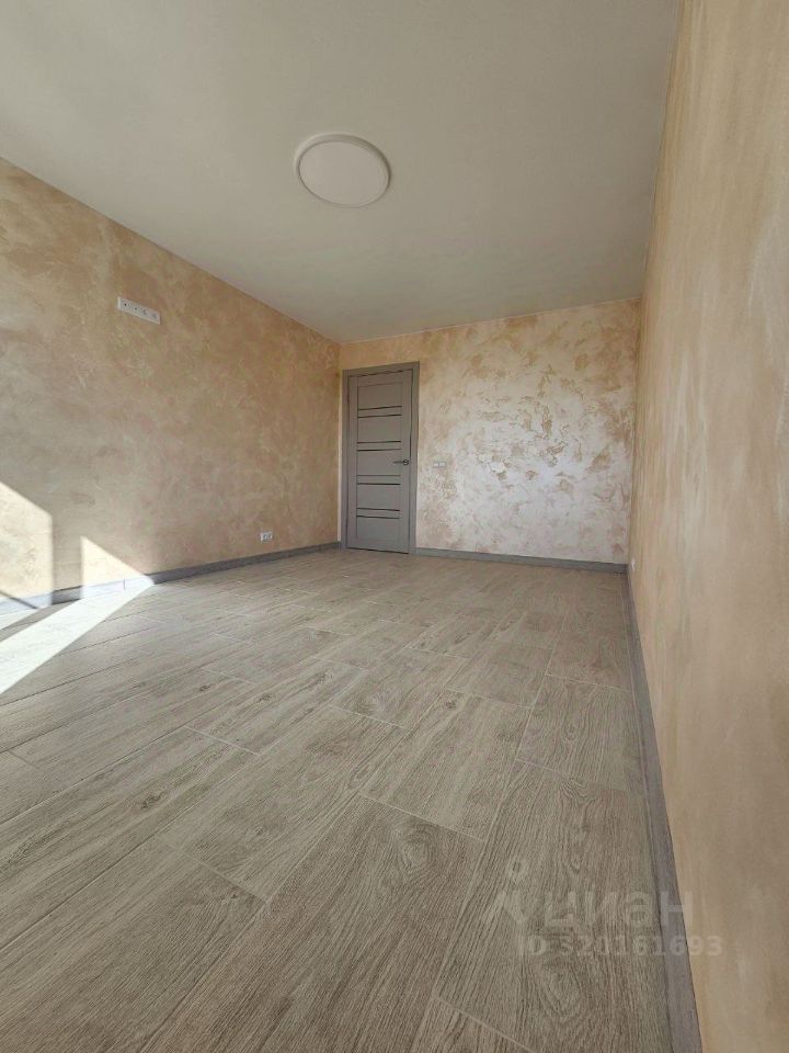 Продажа 2-комн квартиры на вторичном рынке с. Новопетровское, улица Северная, 17