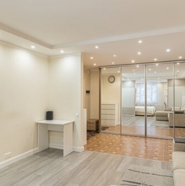 Продажа 2-комн квартиры на вторичном рынке Фестивальная ул