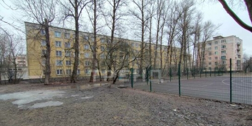 4-комн квартира улица Примакова,  д. 6