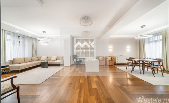 Продажа 5-комн квартиры на вторичном рынке Мичуринская улица,  д. 4