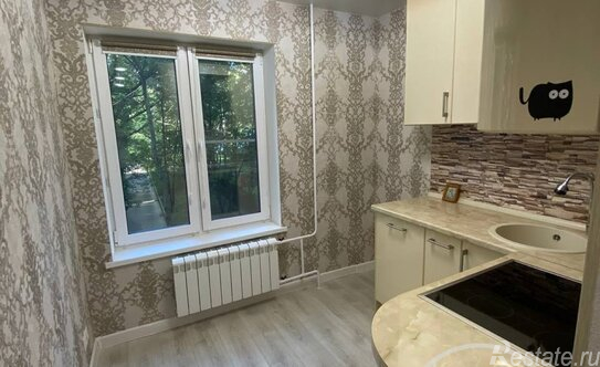 Продажа 1-комн квартиры на вторичном рынке Ясеневая ул,  д. 32 к2