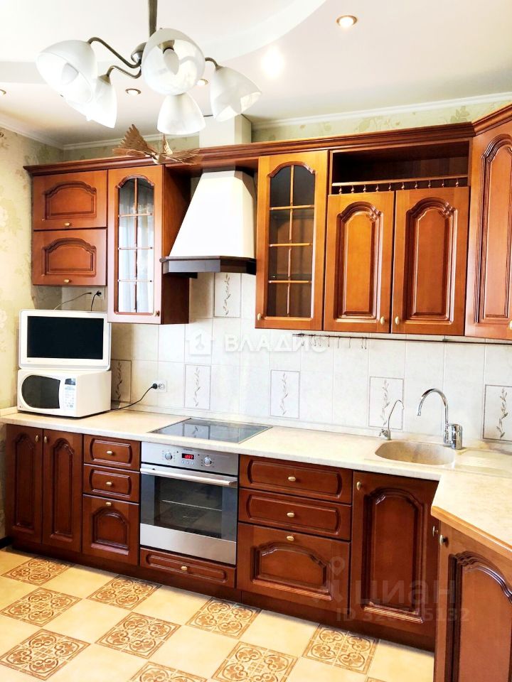 Продажа 2-комн квартиры на вторичном рынке Жуковский, улица Гагарина, 83